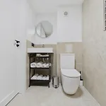 Affordable Old Town Loft *