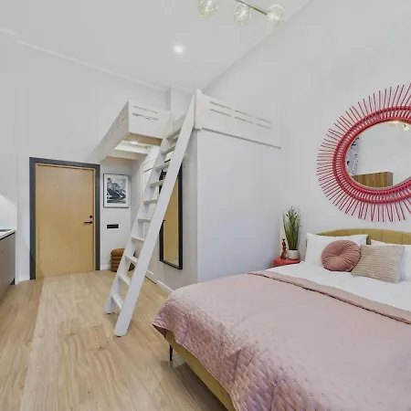 Affordable Old Town Loft Lejlighed *